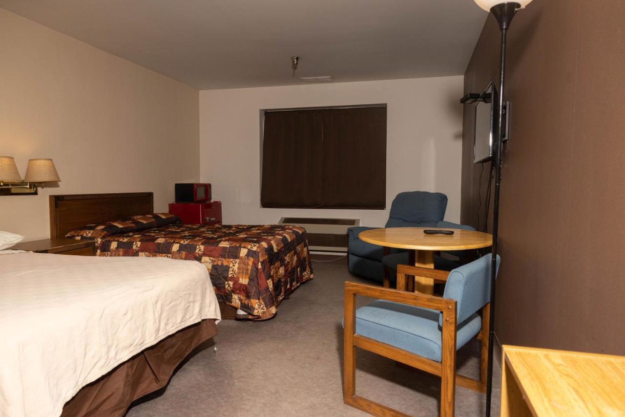 Lafayette Inn Moundsville Экстерьер фото